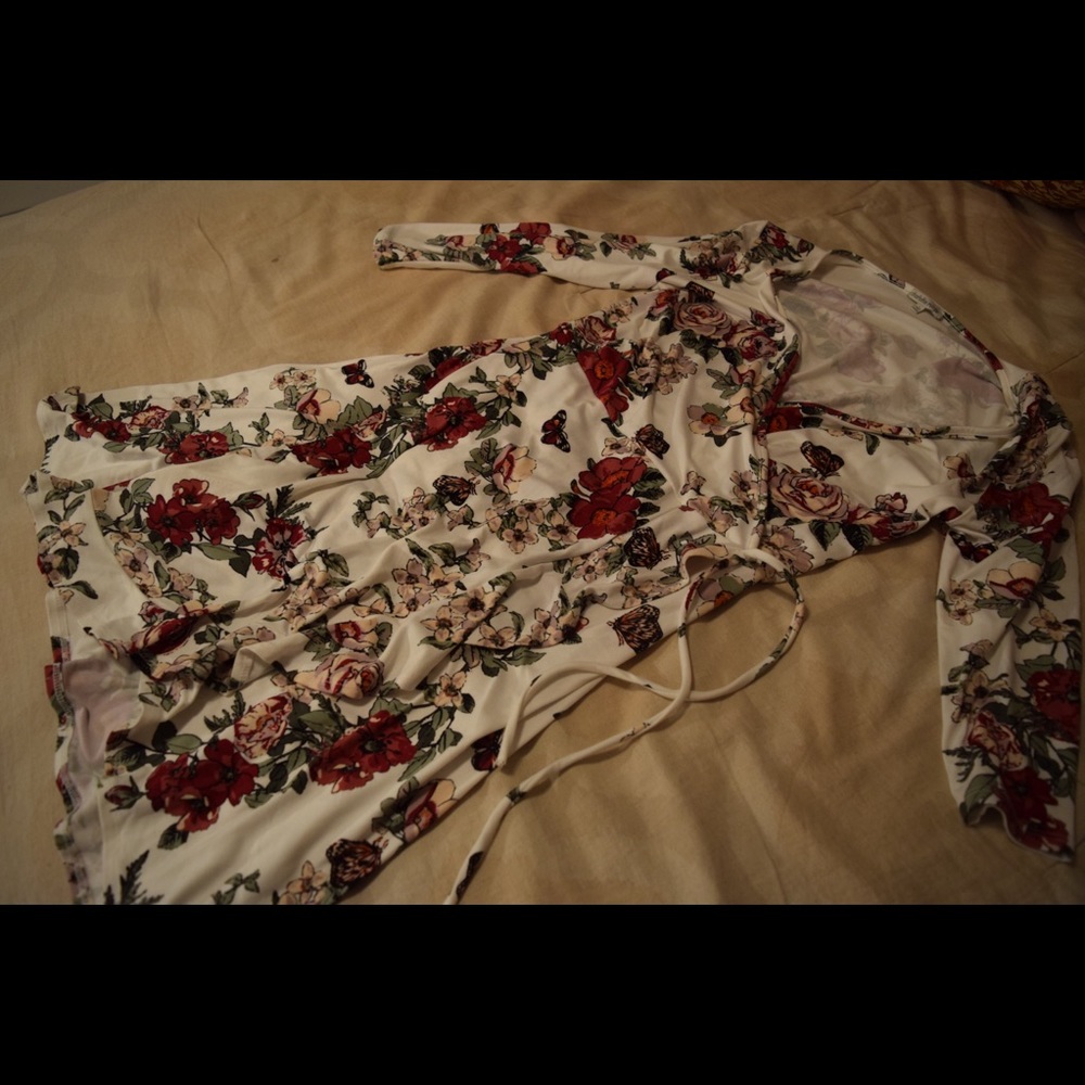Charlotte Russe Floral Dress | $1.50 Shipping
